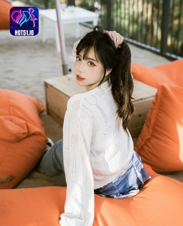 Er Jia Liu-Hot51