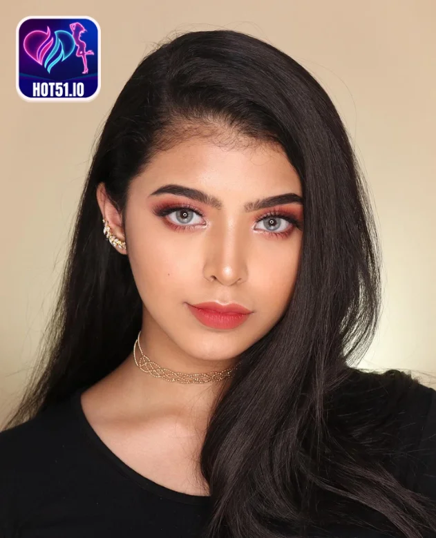 Jharna Bhagwani-Hot51