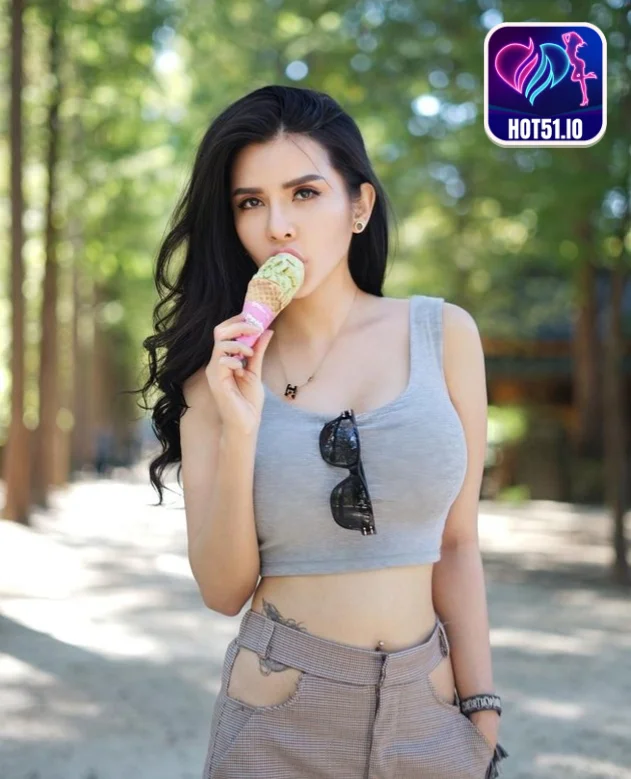 Maria Vania-Hot51