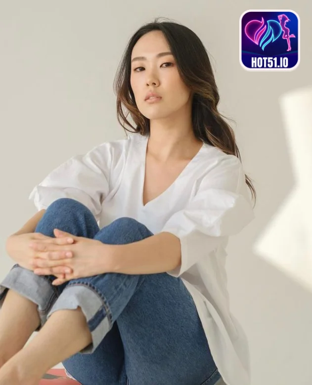 Michelle Koesnadi-Hot51