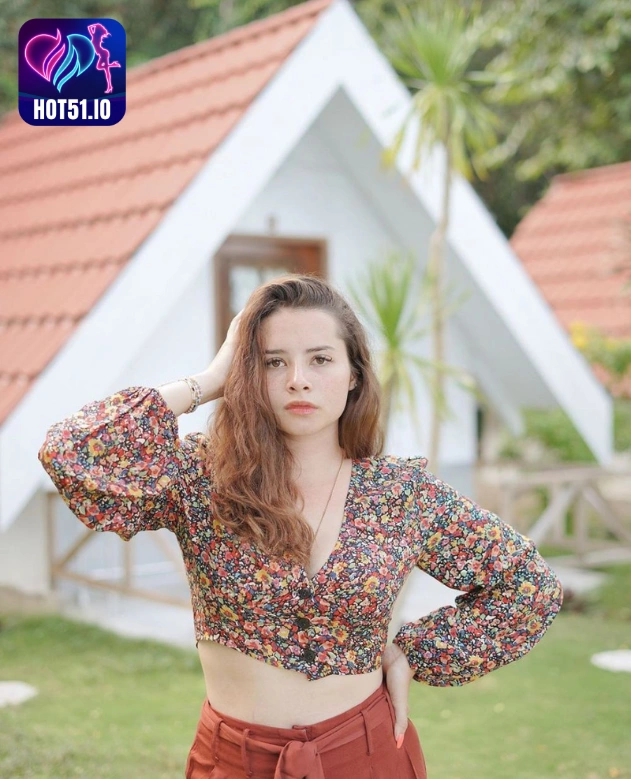 Jovita Karen-Hot51