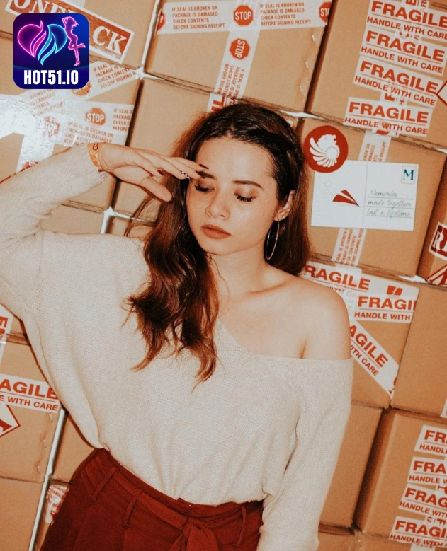 Jovita Karen-Hot51