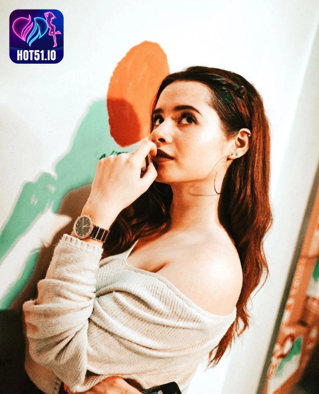 Jovita Karen-Hot51