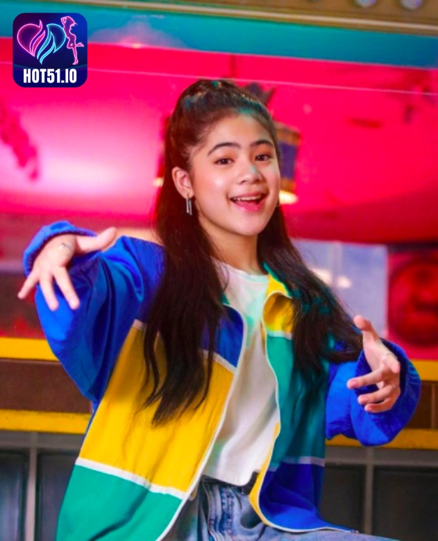 Niana Guerrero-Hot51