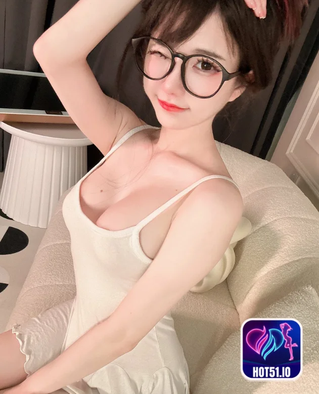 Sallyドラ雪 (iamdorasnow)-Hot51