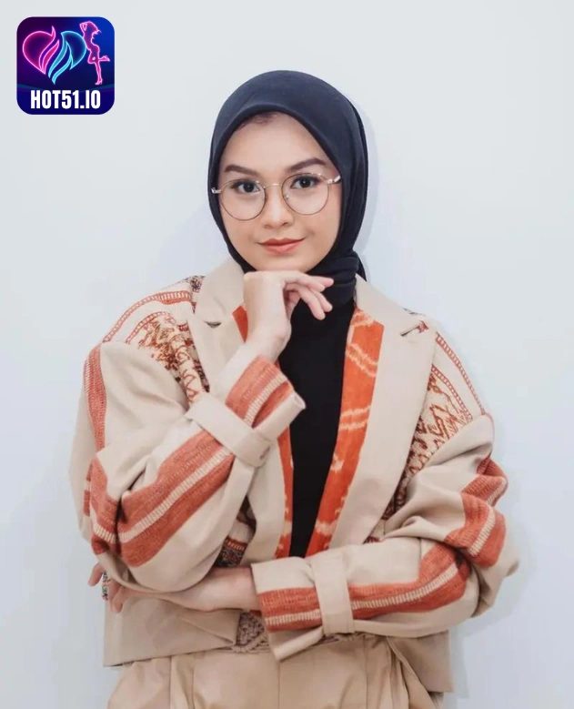 Salma Salsabil-Hot51